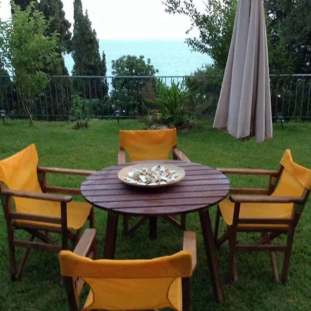 Apartment Miloni Lourdata (Kefalonia)